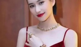 圈内爆料何超莲